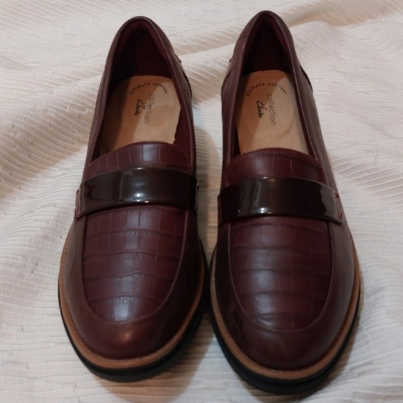Clarks Shoes - Clarks Maroon Croc-Patterned Loafers